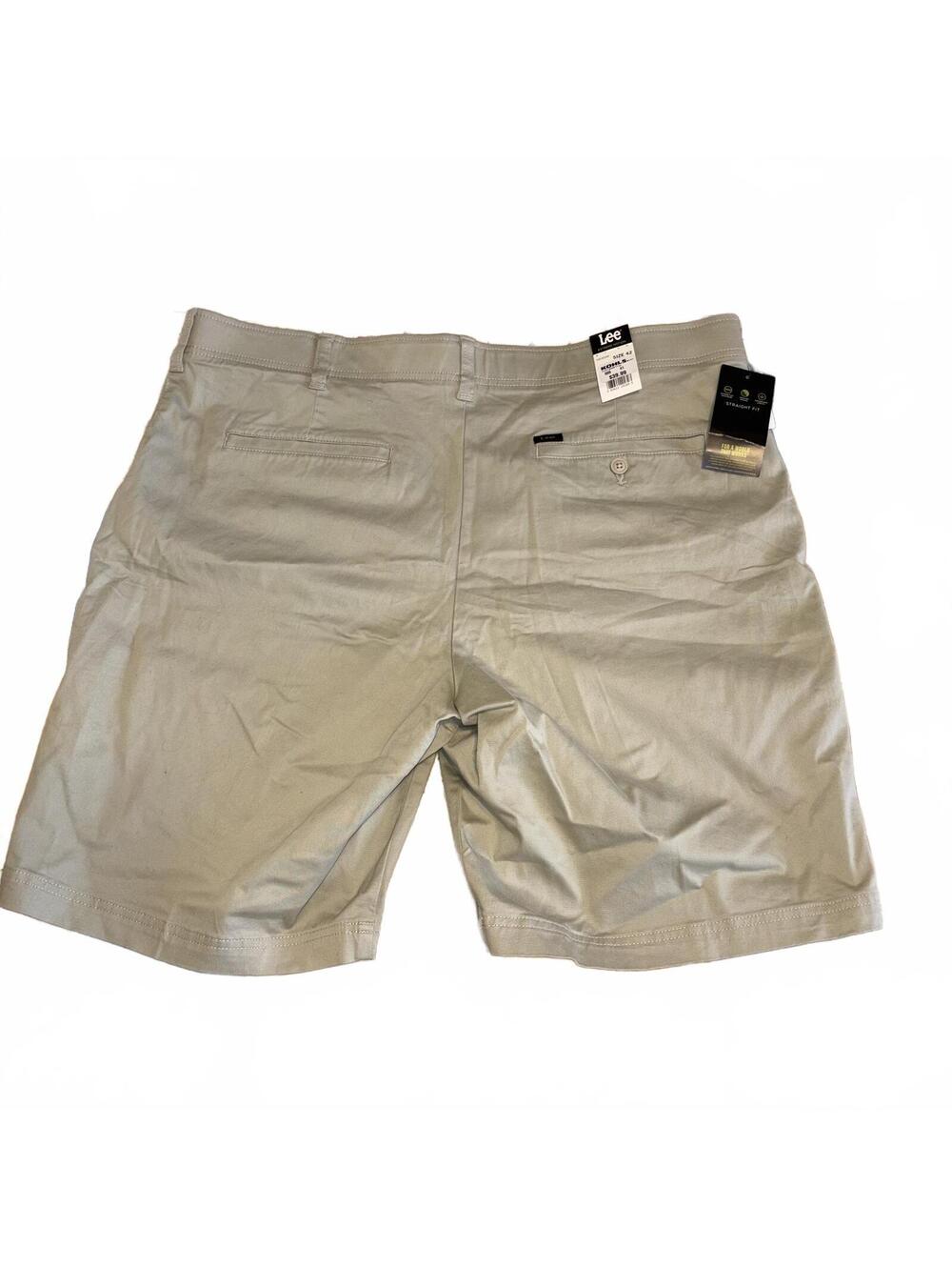 Lee Extreme Motion NEW $40 Men's Size 42 straight Fit Khaki Shorts Moisture Wick - Picture 3 of 7